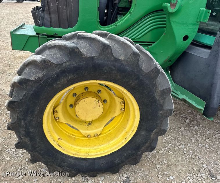 image for item DW3380 2009 John Deere 6430 Premium MFWD tractor