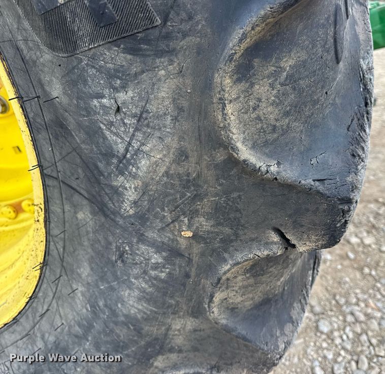 image for item DW3380 2009 John Deere 6430 Premium MFWD tractor