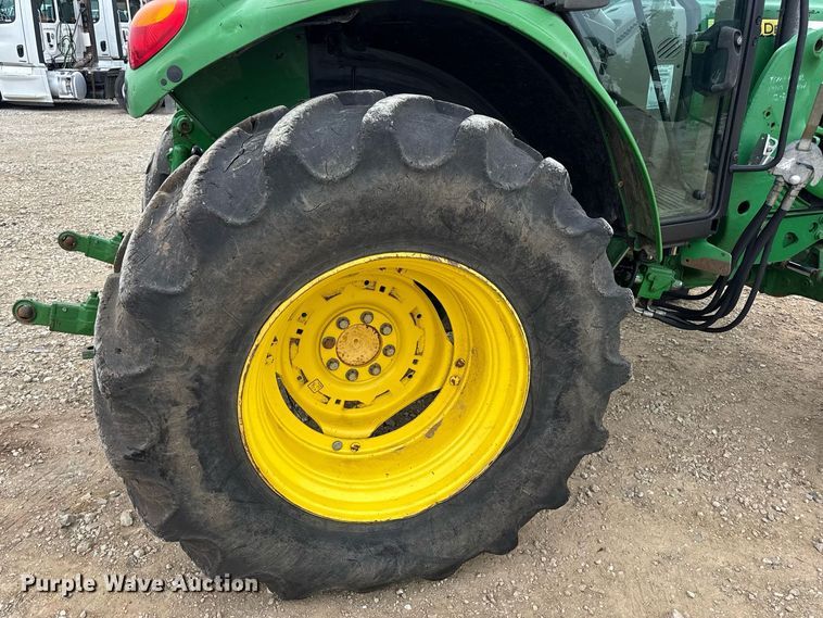 image for item DW3380 2009 John Deere 6430 Premium MFWD tractor