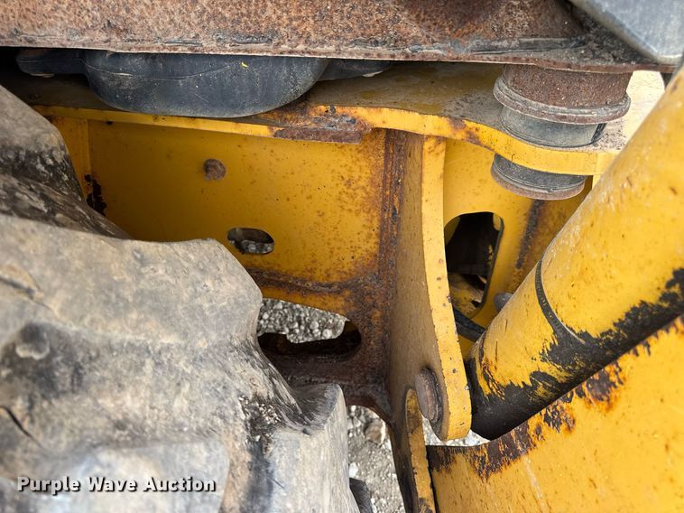 image for item DW3382 2008 John Deere 410J backhoe