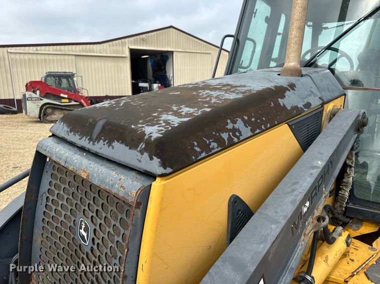 image for item DW3382 2008 John Deere 410J backhoe