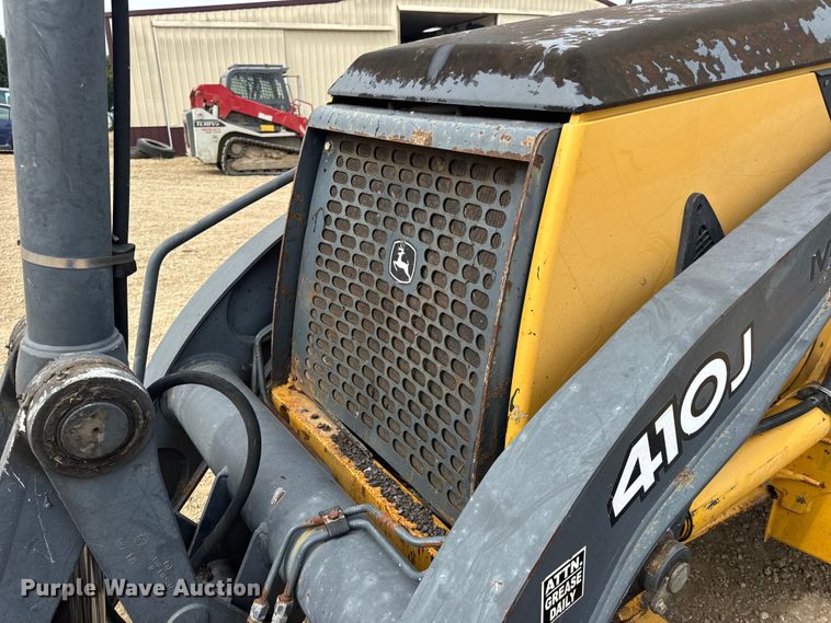 image for item DW3382 2008 John Deere 410J backhoe