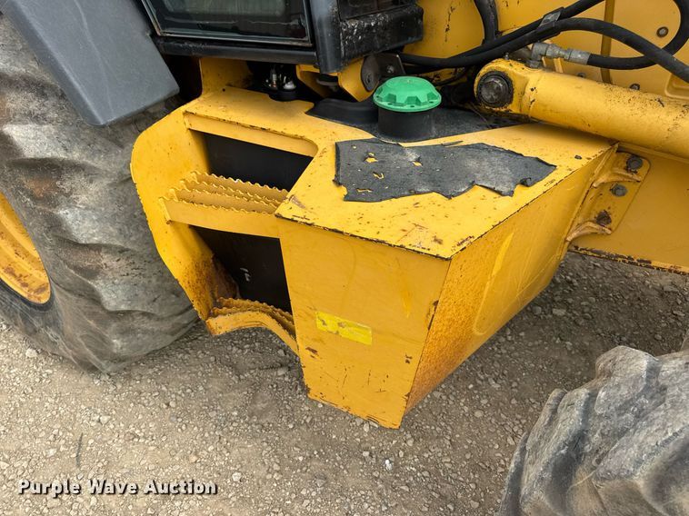 image for item DW3382 2008 John Deere 410J backhoe