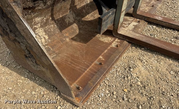 image for item DW3382 2008 John Deere 410J backhoe