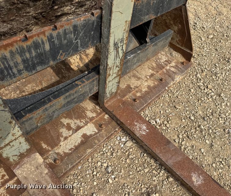 image for item DW3382 2008 John Deere 410J backhoe