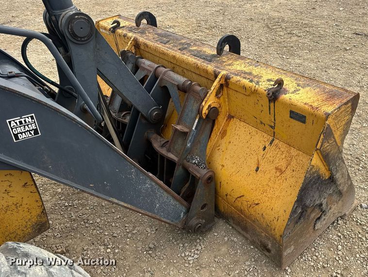 image for item DW3382 2008 John Deere 410J backhoe