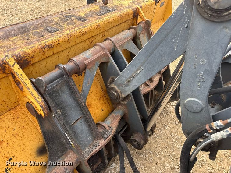 image for item DW3382 2008 John Deere 410J backhoe