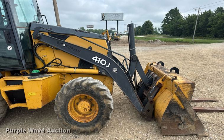 image for item DW3382 2008 John Deere 410J backhoe