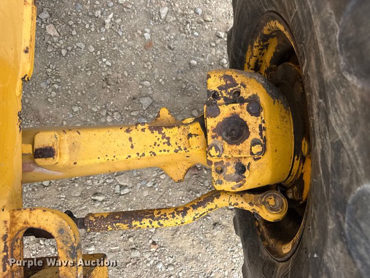 image for item DW3382 2008 John Deere 410J backhoe