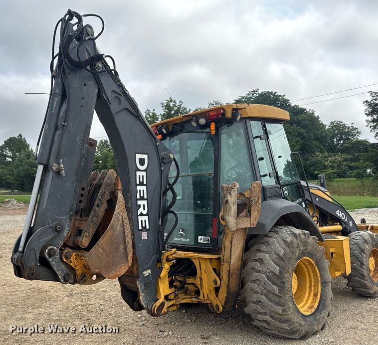 image for item DW3382 2008 John Deere 410J backhoe