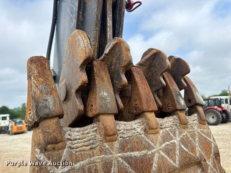 image for item DW3382 2008 John Deere 410J backhoe