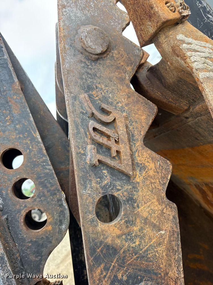 image for item DW3382 2008 John Deere 410J backhoe