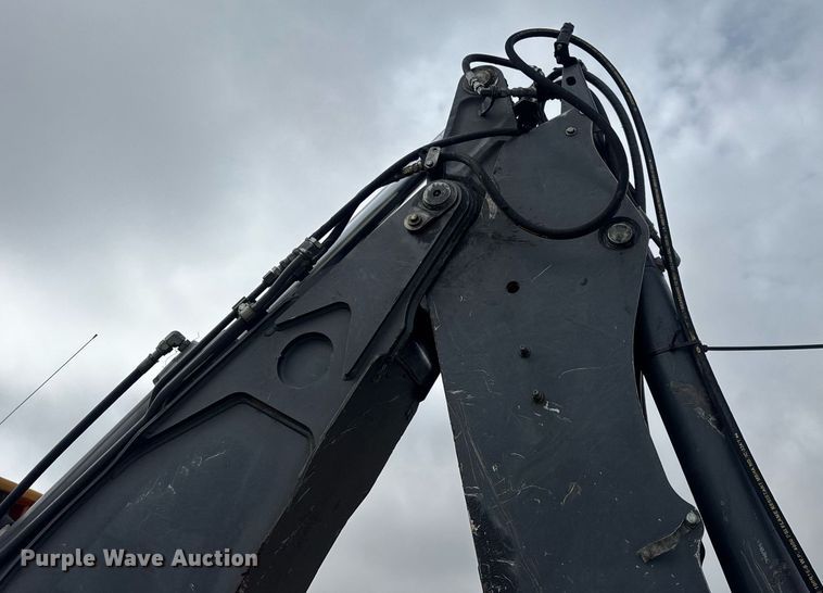 image for item DW3382 2008 John Deere 410J backhoe