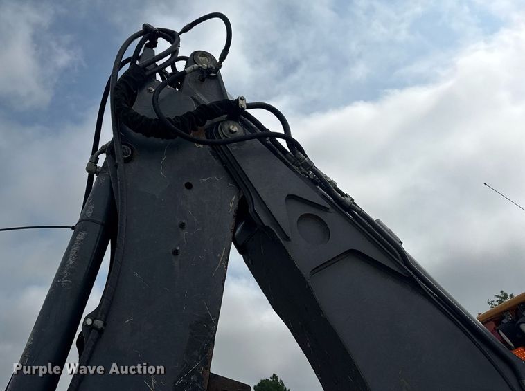 image for item DW3382 2008 John Deere 410J backhoe