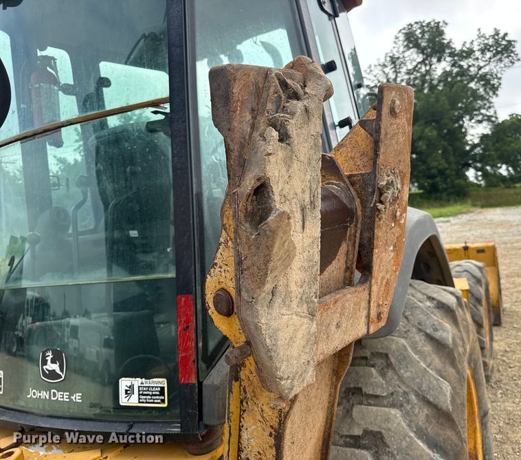 image for item DW3382 2008 John Deere 410J backhoe