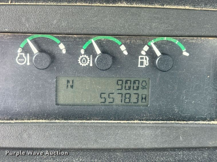 image for item DW3382 2008 John Deere 410J backhoe