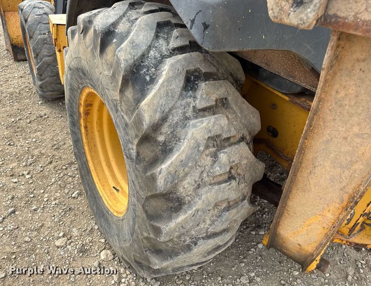 image for item DW3382 2008 John Deere 410J backhoe