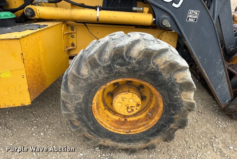 image for item DW3382 2008 John Deere 410J backhoe