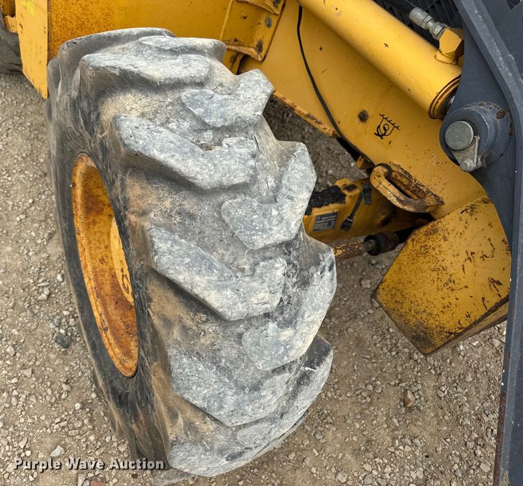 image for item DW3382 2008 John Deere 410J backhoe