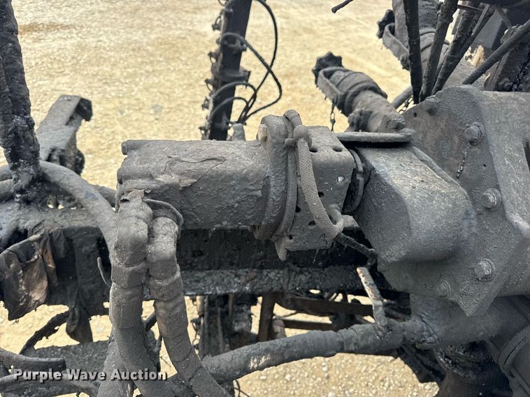 image for item DW3384 2005 Chevrolet C7500 oil distributor truck