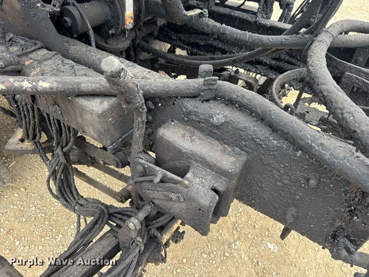 image for item DW3384 2005 Chevrolet C7500 oil distributor truck