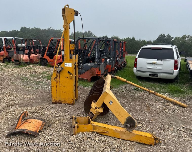 image for item DW3385 Topps motor grader reclaimer