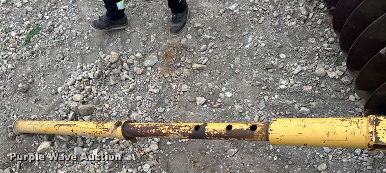 image for item DW3385 Topps motor grader reclaimer