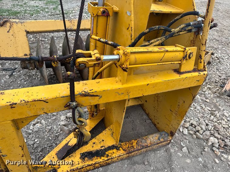 image for item DW3385 Topps motor grader reclaimer