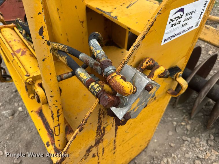 image for item DW3385 Topps motor grader reclaimer