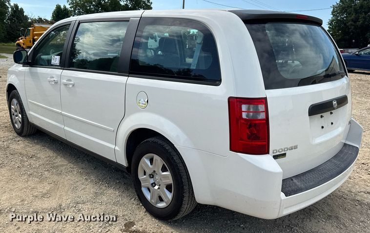 image for item DW3400 2010 Dodge Grand Caravan SE van
