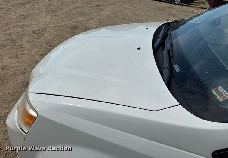 image for item DW3400 2010 Dodge Grand Caravan SE van