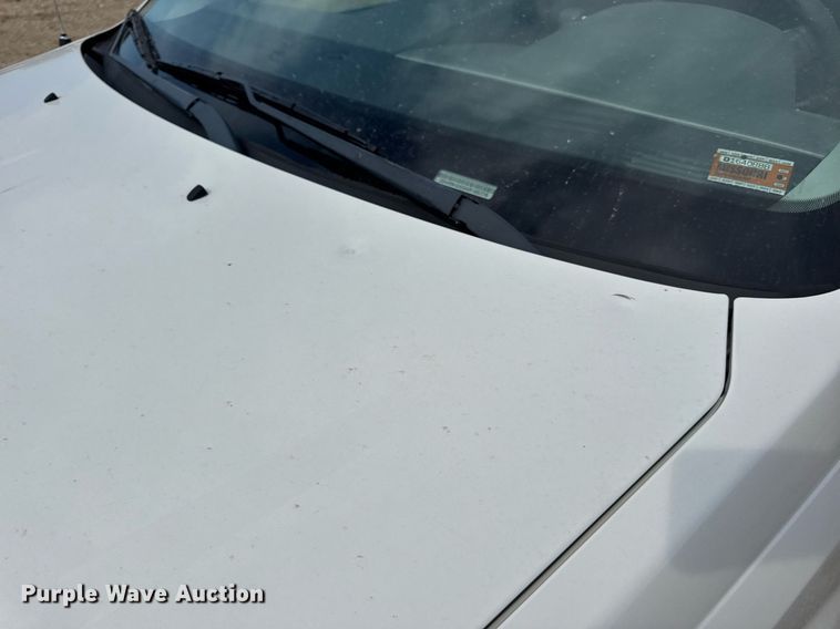 image for item DW3400 2010 Dodge Grand Caravan SE van