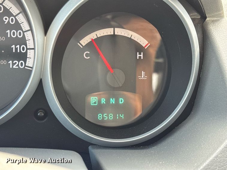 image for item DW3400 2010 Dodge Grand Caravan SE van