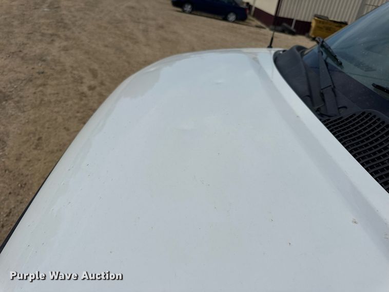 image for item DW3401 2014 GMC Savana G3500 van