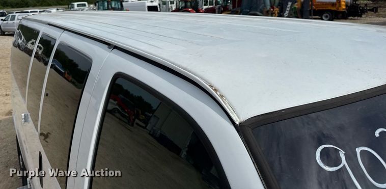 image for item DW3401 2014 GMC Savana G3500 van