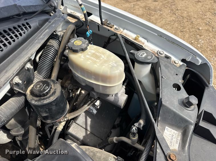 image for item DW3401 2014 GMC Savana G3500 van