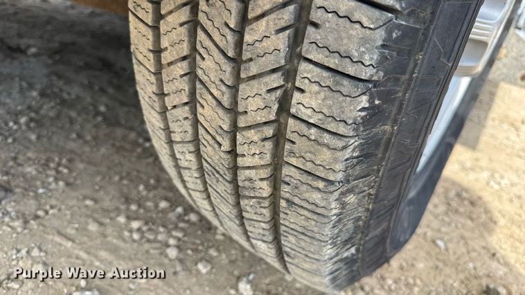 image for item DW3401 2014 GMC Savana G3500 van