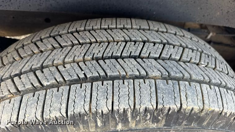 image for item DW3401 2014 GMC Savana G3500 van