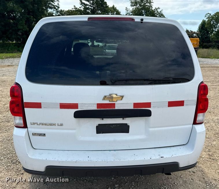 image for item DW3403 2008 Chevrolet Uplander LS van