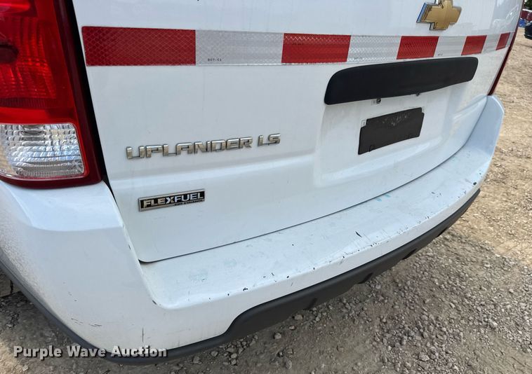 image for item DW3403 2008 Chevrolet Uplander LS van