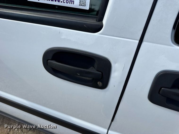 image for item DW3403 2008 Chevrolet Uplander LS van