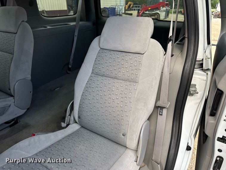 image for item DW3403 2008 Chevrolet Uplander LS van