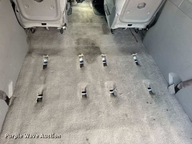 image for item DW3403 2008 Chevrolet Uplander LS van