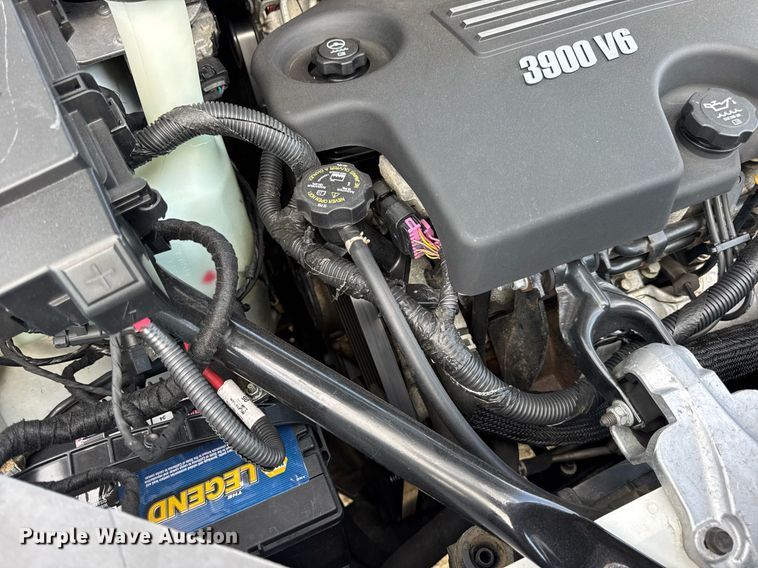 image for item DW3403 2008 Chevrolet Uplander LS van