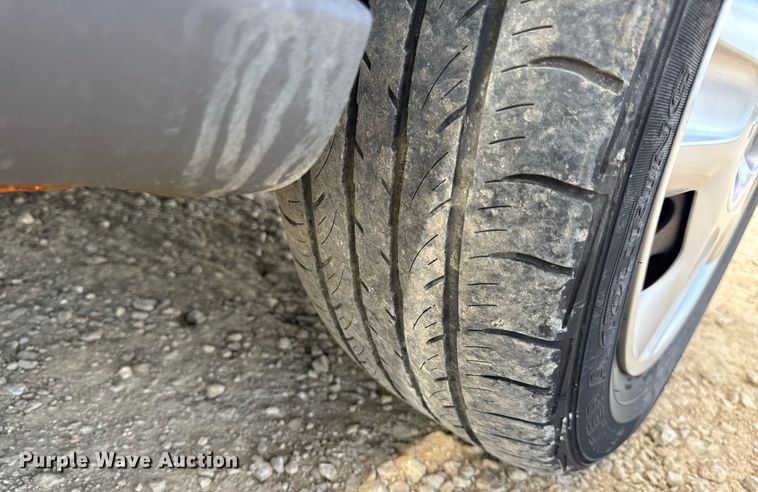 image for item DW3403 2008 Chevrolet Uplander LS van