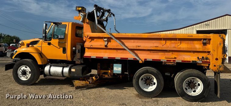 image for item DW3405 2009 International WorkStar 7500 dump truck