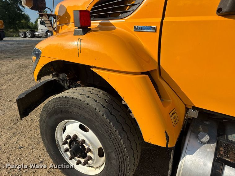 image for item DW3405 2009 International WorkStar 7500 dump truck