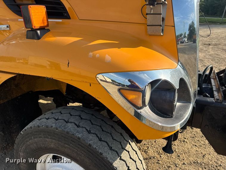 image for item DW3405 2009 International WorkStar 7500 dump truck