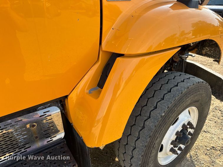 image for item DW3405 2009 International WorkStar 7500 dump truck