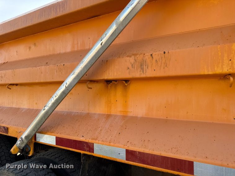 image for item DW3405 2009 International WorkStar 7500 dump truck